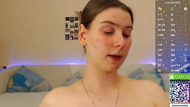 MurrrWorren online show from January 30, 2025, 6:32 pm