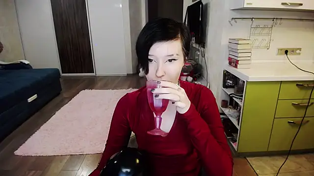 Snapshot of Kira_Bakker chatting on January 17, 2025, 2:29 am Kira Bakker online show from January 17, 2025, 2:29 am