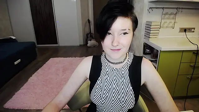 Snapshot of Kira_Bakker chatting on January 13, 2025, 11:17 pm Kira Bakker online show from January 13, 2025, 11:17 pm