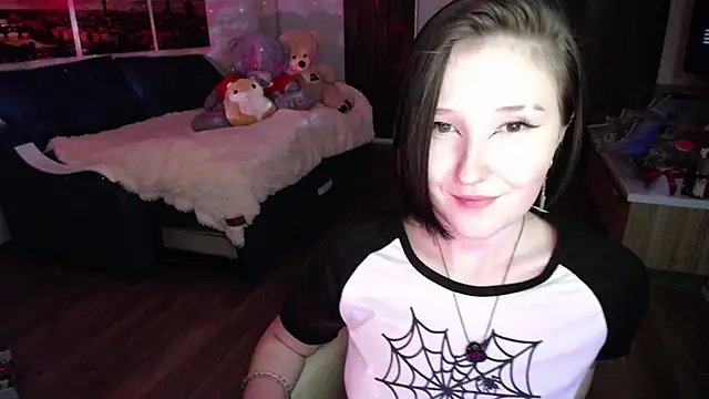 Kira Bakker online show from October 9, 2025, 10:32 pm