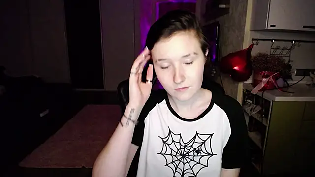 Snapshot of Kira_Bakker chatting on March 15, 2025, 11:17 pm Kira Bakker online show from March 15, 2025, 11:17 pm