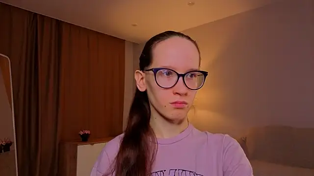 BettyBrowni online show from March 31, 2026, 4:09 pm