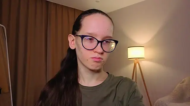 BettyBrowni online show from January 9, 2026, 4:03 pm