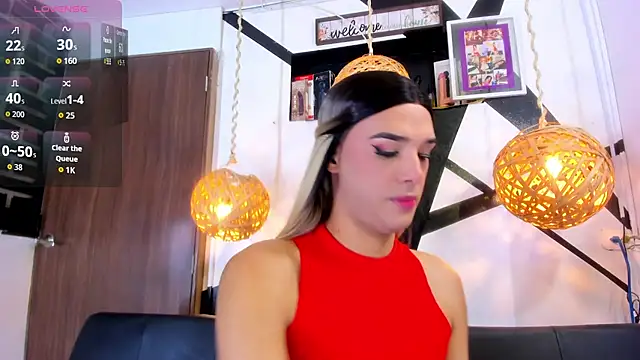 victoria aleia  online show from October 28, 2025, 11:36 pm