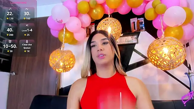 victoria aleia  online show from November 4, 2025, 10:24 pm