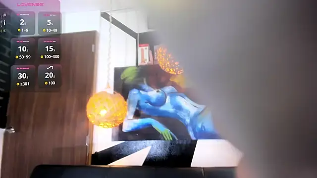 victoria aleia  online show from October 8, 2025, 10:54 pm