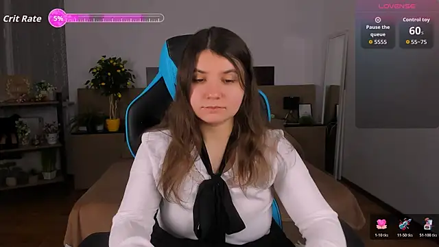 Snapshot of Viola__Shy chatting on December 18, 2025, 7:40 pm Viola Shy online show from December 18, 2025, 7:40 pm