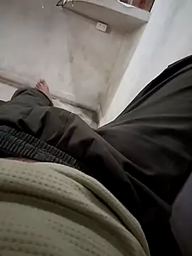 fullyhardy online show from November 5, 2025, 8:28 am