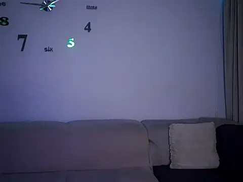 BARBIE 22888 online show from November 24, 2025, 8:09 pm