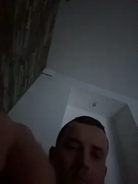 Snapshot of MateoKimiBi chatting on February 16, 2025, 4:20 am MateoKimiBi online show from February 16, 2025, 4:20 am