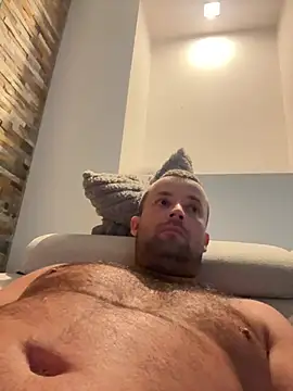 Snapshot of MateoKimiBi chatting on July 11, 2026, 12:44 am MateoKimiBi online show from July 11, 2026, 12:44 am