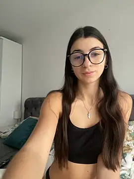 Wildberry  online show from February 1, 2026, 8:12 am