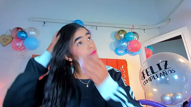 valen rose0 online show from October 22, 2025, 12:04 pm