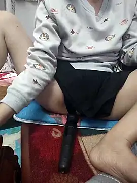 Snapshot of Haralushiaaa chatting on February 2, 2026, 4:06 pm Haralushiaaa online show from February 2, 2026, 4:06 pm