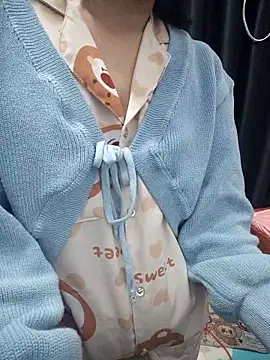 Snapshot of Haralushiaaa chatting on February 6, 2026, 3:46 am Haralushiaaa online show from February 6, 2026, 3:46 am