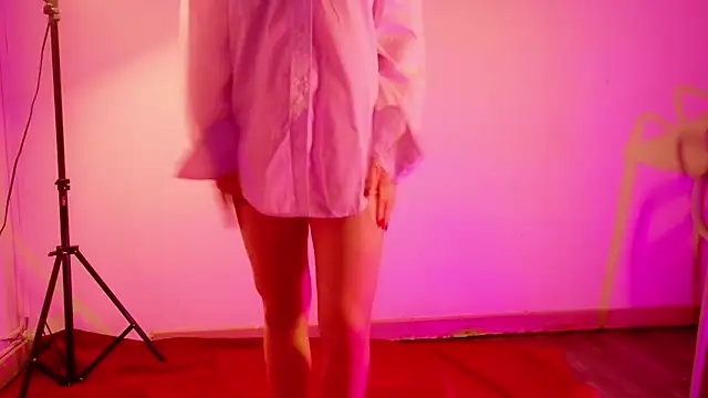 littleebluee online show from November 15, 2025, 2:59 am