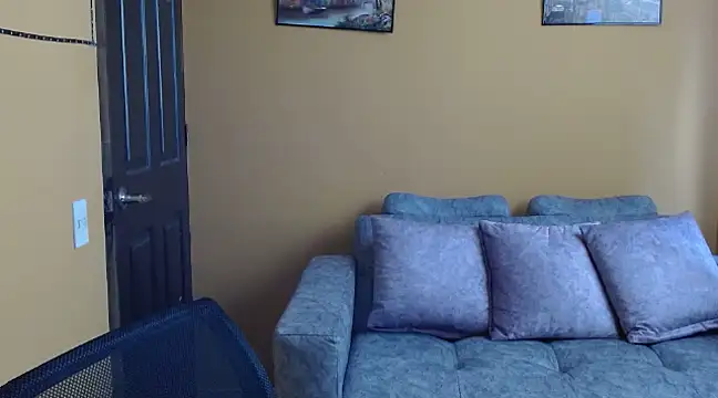 Kerly Lopez online show from January 13, 2025, 8:15 pm