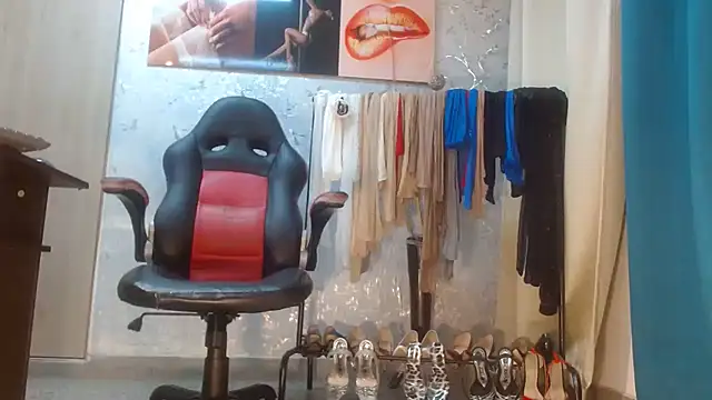 Snapshot of Samantabrown_ chatting on February 9, 2026, 11:08 am Samantabrown online show from February 9, 2026, 11:08 am