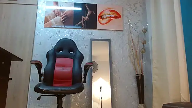 Samantabrown  online show from March 5, 2026, 11:07 am