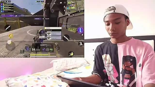 alejo cute online show from January 22, 2025, 2:03 pm