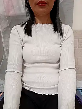 Asian girl13 online show from February 25, 2026, 2:01 am