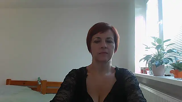 LoraLoraMay online show from October 4, 2025, 12:50 pm