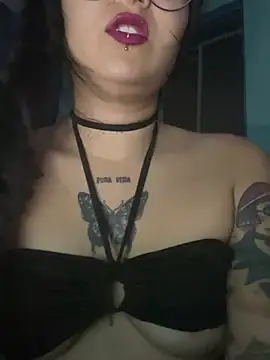 Snapshot of ZTahya chatting on January 16, 2025, 3:56 am ZTahya online show from January 16, 2025, 3:56 am