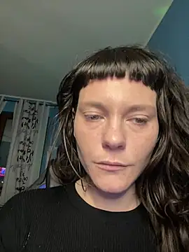 OniricFemme online show from February 1, 2026, 6:22 am