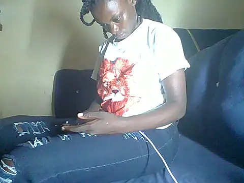 awino001 online show from February 11, 2026, 10:31 pm