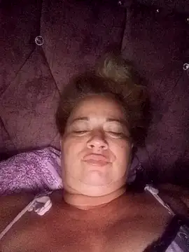 Snapshot of natally_ross21 chatting on January 19, 2026, 11:14 am natally ross21 online show from January 19, 2026, 11:14 am