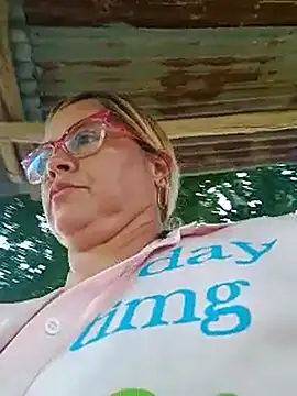 natally ross21 online show from March 2, 2025, 3:52 pm