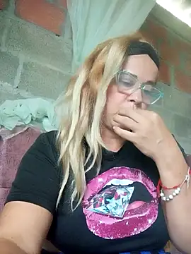 Snapshot of natally_ross21 chatting on February 18, 2026, 4:03 pm natally ross21 online show from February 18, 2026, 4:03 pm