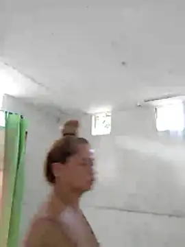 natally ross21 online show from April 10, 2026, 11:39 am