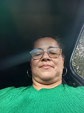 Snapshot of natally_ross21 chatting on February 3, 2026, 1:27 pm natally ross21 online show from February 3, 2026, 1:27 pm