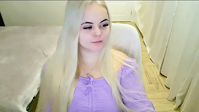 lovely-eyes online show from February 22, 2025, 9:37 pm