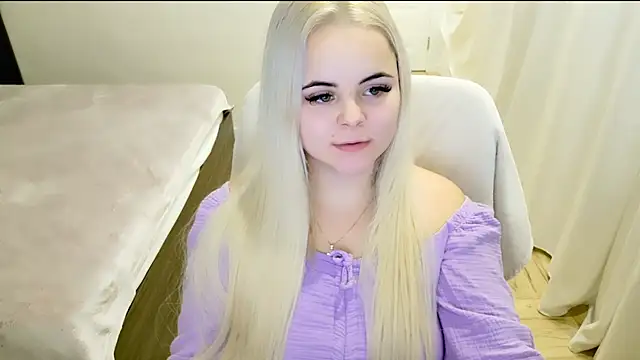 lovely-eyes online show from February 23, 2025, 3:45 am