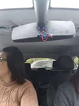 carolyne2023 online show from April 2, 2026, 2:57 pm