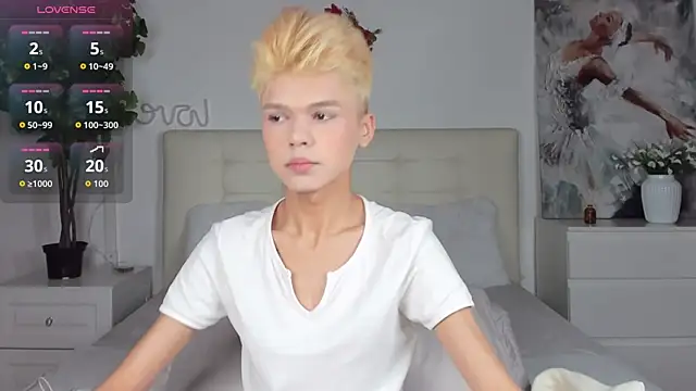 Felix Rey online show from November 22, 2025, 8:51 pm