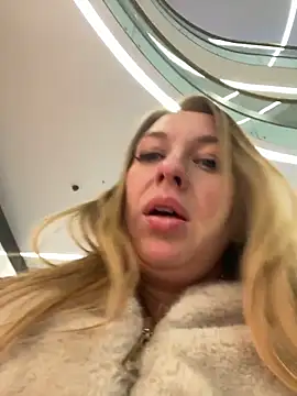 Sweet   Emily online show from February 5, 2026, 3:41 pm