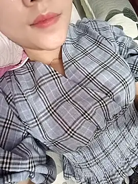 2 sex online show from April 10, 2026, 11:06 am