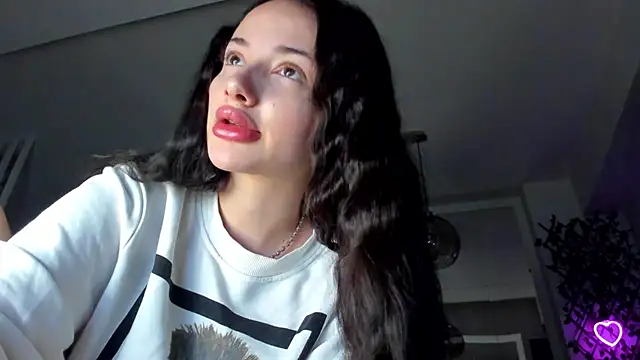 IreneVON online show from March 2, 2025, 3:30 pm