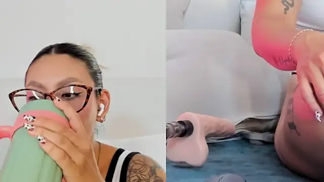 Emily robertss online show from April 1, 2026, 7:22 pm