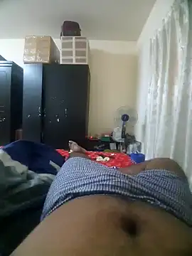 sexymallusexymale online show from December 11, 2024, 9:09 am