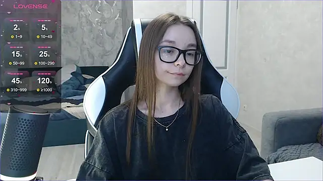 Amarieni online show from February 27, 2025, 2:43 pm