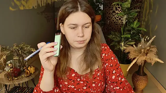 FioraMarmoris online show from December 22, 2025, 5:40 am