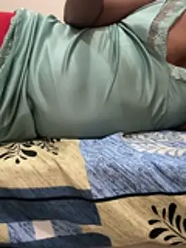 Snapshot of Lusty0786 chatting on June 23, 2026, 5:33 pm Lusty0786 online show from June 23, 2026, 5:33 pm