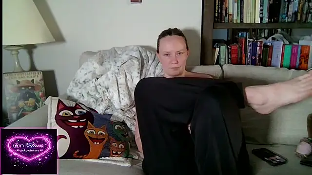 skywinters online show from February 24, 2026, 10:10 pm