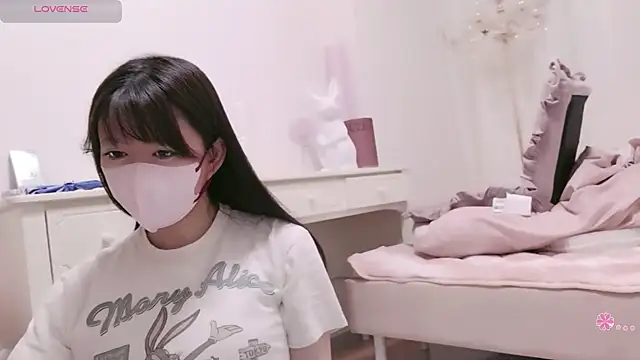 maii- online show from February 23, 2026, 1:33 pm