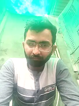 sagarghai07 online show from April 4, 2026, 12:12 pm