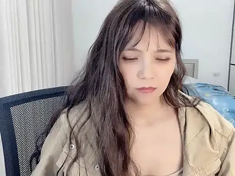 Snapshot of miyababytw chatting on March 20, 2026, 6:53 pm miyababytw online show from March 20, 2026, 6:53 pm